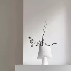 101 Copenhagen Sphere Square Mini Vaas Ocher 32 101 Copenhagen Sphere Square Mini Vaas Ocher -Meubelwinkel x886x886 101copenhagen sphere square mini vaas8.jpg.pagespeed.ic .tWhj6o53wy