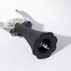 Alessi Anna Kurkentrekker Zwart -Meubelwinkel x886x886 alessi wijnopener anna g zwart detail 1.jpg.pagespeed.ic .8GL8lu97 7 1