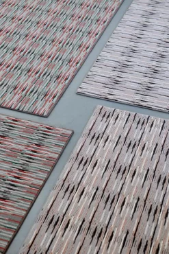 Banne Chord Vloerkleed 200x300 Beige/zwart -Meubelwinkel x886x886 banne vloerkleed chord 170x2403.jpg.pagespeed.ic .LCbjfXt5gn