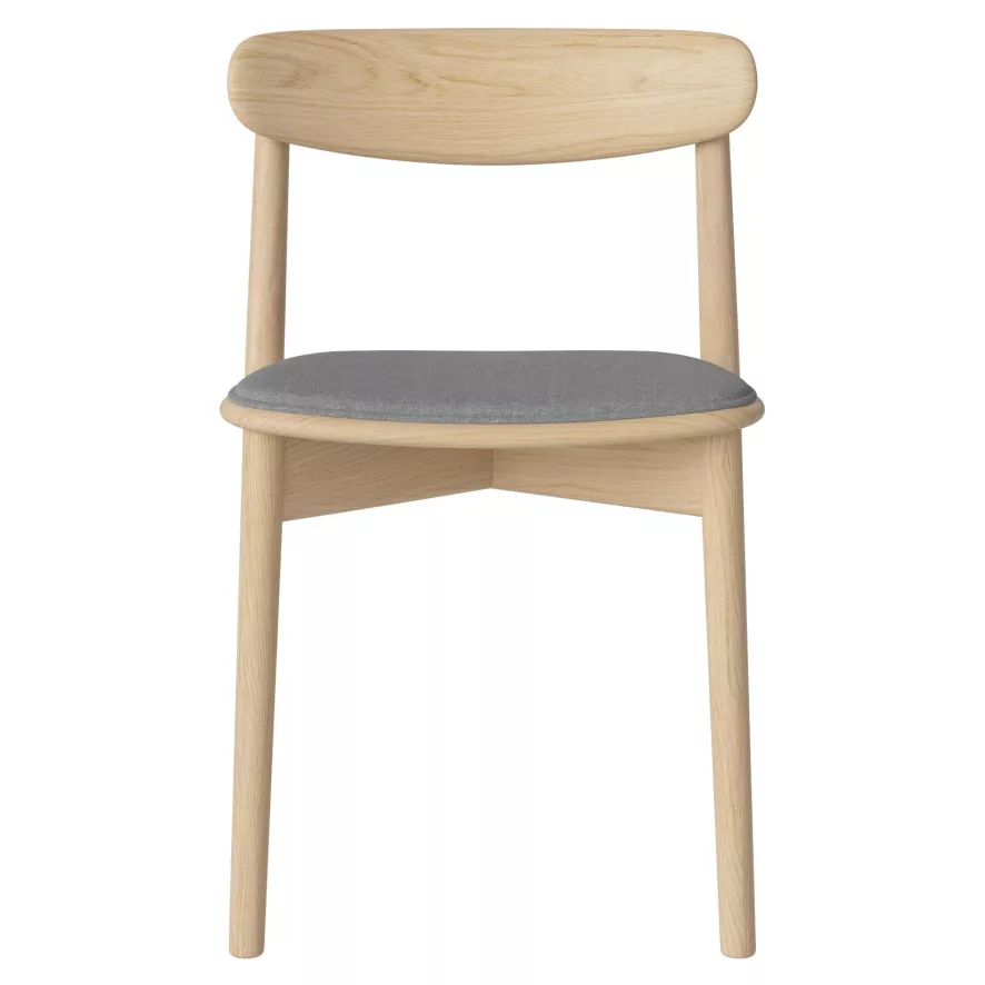 Bolia Merge Eetkamerstoel Met Zitkussen Wit Gepigmenteerd EikenSoil Grey 1 Bolia Merge Eetkamerstoel Met Zitkussen Wit Gepigmenteerd EikenSoil Grey