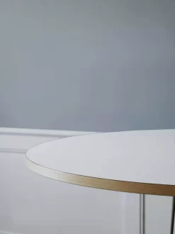 Carl Hansen & Son E020 Embrace Tafel 139.5cm Eiken Zwart, Wit Geolied -Meubelwinkel x886x886 carl hansen son e020 embrace tafel 79 5cm eiken7.jpg.pagespeed.ic .yNwJqBOGNb