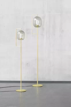 ClassiCon Lantern Medium Vloerlamp LED Brass -Meubelwinkel x886x886 classicon lantern medium vloerlamp led13.jpg.pagespeed.ic .dRurOA1v1d