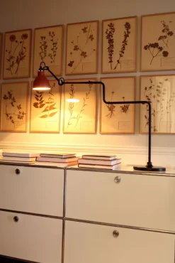 DCW éditions Lampe Gras N317 Bureaulamp Ruw Koper -Meubelwinkel x886x886 dcw editions lampe gras n317 tafellamp sfeer 2.jpg.pagespeed.ic .TCLzCC25dv