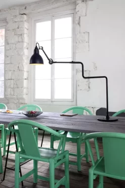 DCW éditions Lampe Gras N317 Bureaulamp Ruw Koper -Meubelwinkel x886x886 dcw editions lampe gras n317 tafellamp sfeer 6.jpg.pagespeed.ic .3kIvUDJy1H