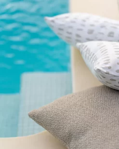 Ethnicraft Boucle Light Outdoor Kussen 50x50 Oat 21 Ethnicraft Boucle Light Outdoor Kussen 50x50 Oat -Meubelwinkel x886x886 ethnicraft boucle light outdoor kussen 50x502.jpg.pagespeed.ic .x8MHEWSioo