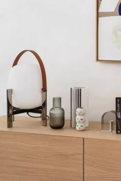 FÉST Otis Vaas S Smoke -Meubelwinkel x886x886 f st otis vaas s smoke1.jpeg.pagespeed.ic .ToBDFSYeAM