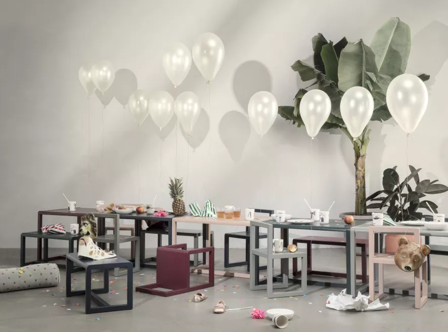 Ferm Living Little Architect Kinderbureau Poppy Red 3 Ferm Living Little Architect Kinderbureau Poppy Red - Afbeelding 3