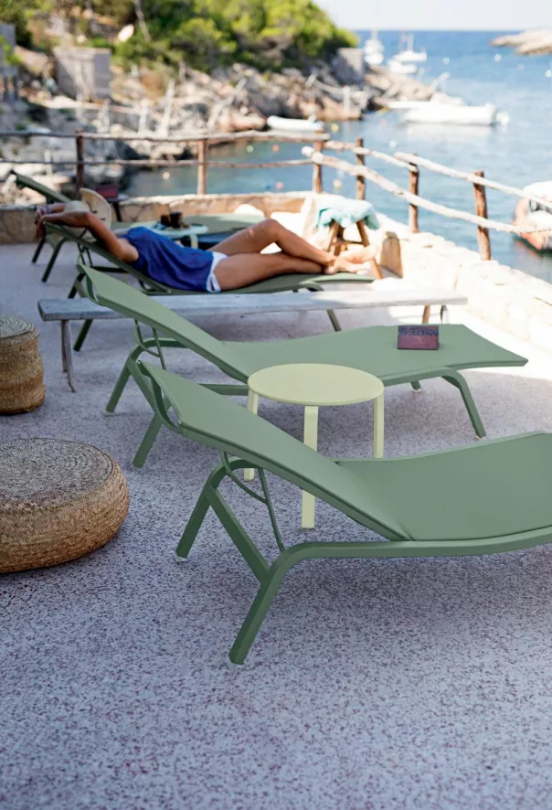 Fermob Alizé Bijzettafel Willow Green 11 Fermob Alizé Bijzettafel Willow Green - Afbeelding 11