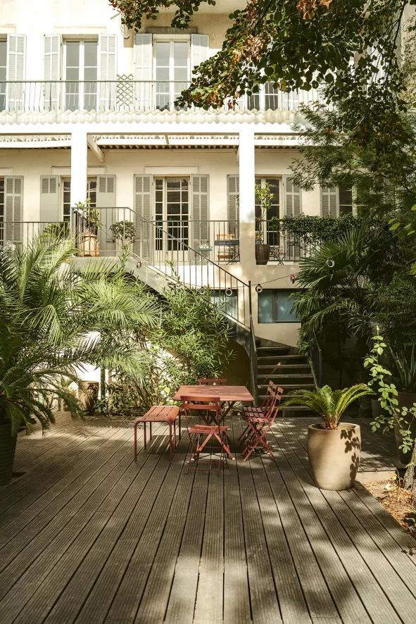 Fermob Caractère Tuintafel 90x190 Rosemary 17 Fermob Caractère Tuintafel 90x190 Rosemary - Afbeelding 17