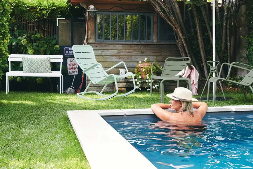 Fermob Luxembourg Tuinbank Met Rugleuning Willow Green 9 Fermob Luxembourg Tuinbank Met Rugleuning Willow Green - Afbeelding 9