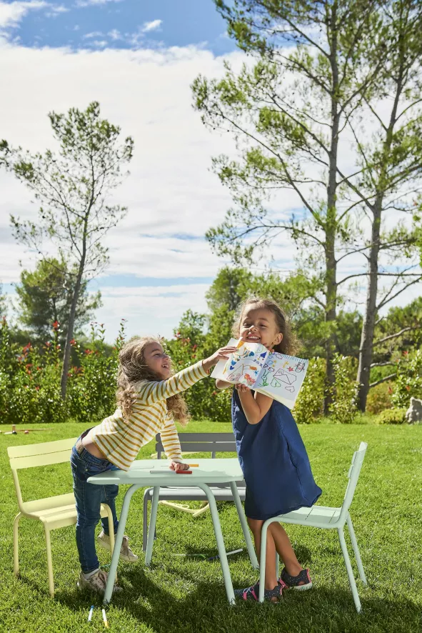 Fermob Luxembourg Tuinbank Met Rugleuning Willow Green 13 Fermob Luxembourg Tuinbank Met Rugleuning Willow Green - Afbeelding 13