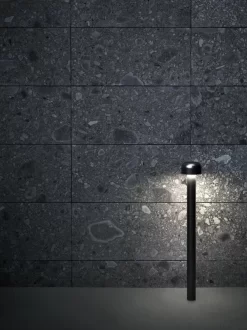 Flos Bellhop Sokkellamp LED Hoog Donkerbruin -Meubelwinkel x886x886 flos bellhop sokkellamp led hoog2.jpg.pagespeed.ic .3ugt8DQNsL