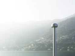 Flos Bellhop Sokkellamp LED Hoog Donkerbruin -Meubelwinkel x886x886 flos bellhop sokkellamp led hoog3.jpg.pagespeed.ic .vVsa9tsvhA