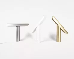 Frama T-lamp Tafellamp LED Messing -Meubelwinkel x886x886 frama t lamp tafellamp led19.jpg.pagespeed.ic .lFlF1CBEdE