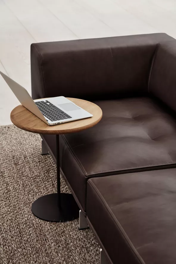 Fredericia Pal Bijzettafel Zwart Onderstel 44 Black 6 Fredericia Pal Bijzettafel Zwart Onderstel 44 Black - Afbeelding 6