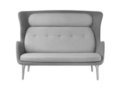 Fritz Hansen Ro JH110 Bank 2-zits Rood -Meubelwinkel x886x886 fritz hansen ro jh110 bank 2 zits5.jpg.pagespeed.ic .Y s7VV lLI