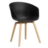 Hay AAC22 Stoel Gelakt Eiken Onderstel Black