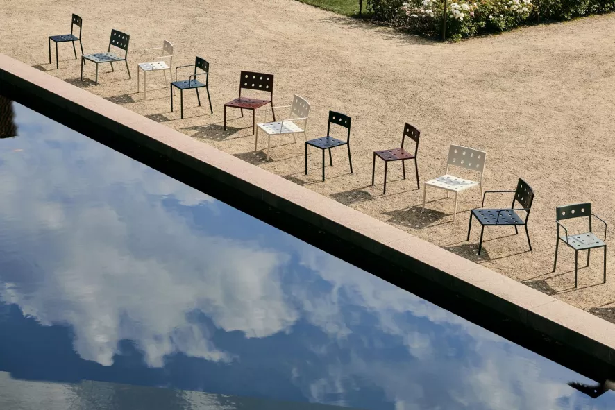 Hay Balcony Fauteuil Met Armleuning Dark Forest 13 Hay Balcony Fauteuil Met Armleuning Dark Forest - Afbeelding 13