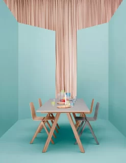 Hay Copenhague CPH30 Tafel 250x90, Gelakt Eiken, Zwart Linoleum 28 Hay Copenhague CPH30 Tafel 250x90, Gelakt Eiken, Zwart Linoleum -Meubelwinkel x886x886 hay copenhague stoel sfeer 2.jpg.pagespeed.ic .jY5k IlU e