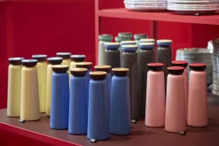 Hay Sowden Bottle Karaf 0.5 Liter Grijs -Meubelwinkel x886x886 hay sowden bottle5.jpg.pagespeed.ic .yPCo2OcE10