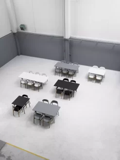 Normann Copenhagen Herit Armchair Smoked Oak Stoel Synergy Zand -Meubelwinkel x886x886 herit armchair oak stoel8.jpg.pagespeed.ic .qaAaOFZVGr