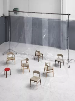 Normann Copenhagen Herit Armchair Smoked Oak Stoel Synergy Zand -Meubelwinkel x886x886 herit oak stoel10.jpg.pagespeed.ic .djxF77rkgf