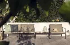 Houe Avon Lounge Fauteuil Frame Zwart Stof Papyrus -Meubelwinkel x886x886 houe avon 2 zits tuinbank5.jpg.pagespeed.ic .4kHPN1vGcg