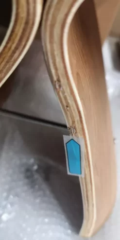 Vitra Tweedekansje - Butterfly Stool Kruk Esdoorn -Meubelwinkel x886x886 img 20231102 090335.jpg.pagespeed.ic .HJmIY0GQcP