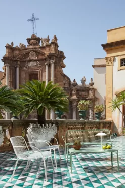 Kartell Hiray Salontafel Rust -Meubelwinkel x886x886 kartell hiray fauteuil9.jpg.pagespeed.ic .pyca9FRMlG