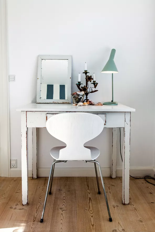 Louis Poulsen AJ Bureaulamp V3 White 9 Louis Poulsen AJ Bureaulamp V3 White - Afbeelding 9