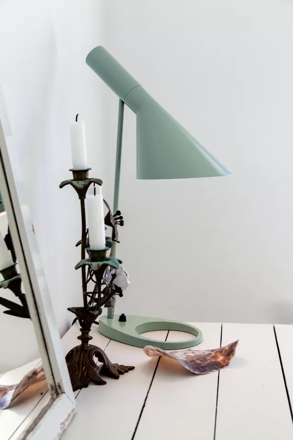 Louis Poulsen AJ Bureaulamp V3 White 20 Louis Poulsen AJ Bureaulamp V3 White - Afbeelding 20