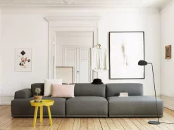 Muuto Connect Bank Driezitter Steelcut Trio 515 Rechts -Meubelwinkel x886x886 muuto around coffee table sfeer 7.jpg.pagespeed.ic .4uQDFE5V0E 1