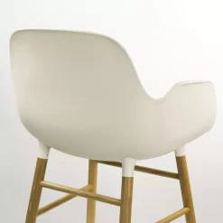 Normann Copenhagen Form Armchair Stoel Met Eiken Onderstel Zwart 22 Normann Copenhagen Form Armchair Stoel Met Eiken Onderstel Zwart -Meubelwinkel x886x886 normann copenhagen form armchair wit sfeer3.jpg.pagespeed.ic .3OuCHkYVAD