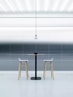 Normann Copenhagen Form Barstool Barkruk 65cm Met Zwart Onderstel Zwart -Meubelwinkel x886x886 normann copenhagen form barstool barkruk 65cm met eiken onderstel30.jpg.pagespeed.ic .PBkbFZEpTr