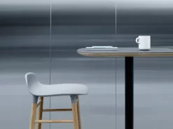 Normann Copenhagen Form Barstool Barkruk 65cm Met Zwart Onderstel Zwart -Meubelwinkel x886x886 normann copenhagen form barstool barkruk 65cm met eiken onderstel32.jpg.pagespeed.ic .O4p4Mvg1H7