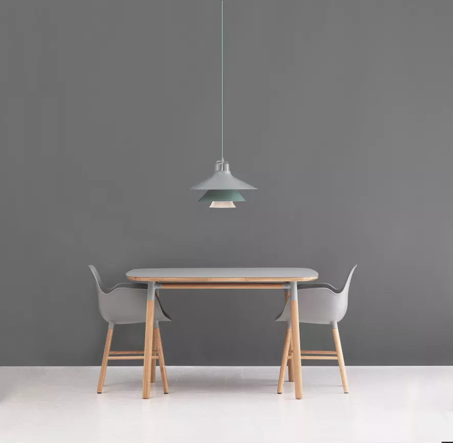 Normann Copenhagen Form Armchair Stoel Met Eiken Onderstel Zwart 9 Normann Copenhagen Form Armchair Stoel Met Eiken Onderstel Zwart - Afbeelding 9