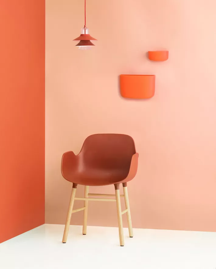 Normann Copenhagen Form Armchair Stoel Met Eiken Onderstel Zwart 11 Normann Copenhagen Form Armchair Stoel Met Eiken Onderstel Zwart - Afbeelding 11