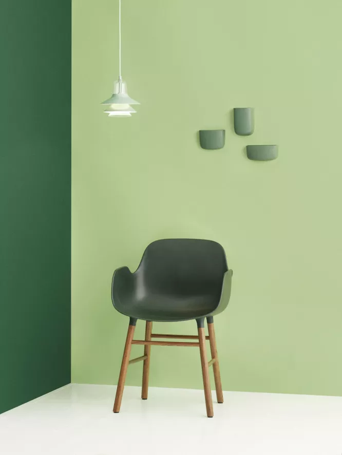 Normann Copenhagen Form Armchair Stoel Met Eiken Onderstel Zwart 14 Normann Copenhagen Form Armchair Stoel Met Eiken Onderstel Zwart - Afbeelding 14