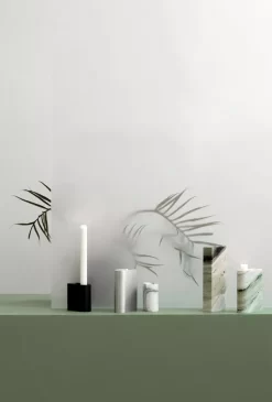 Northern Monolith Kandelaar Tall Wit Marmer 11 Northern Monolith Kandelaar Tall Wit Marmer -Meubelwinkel x886x886 northern monolith kandelaar low3.jpg.pagespeed.ic .SoD1S9S Of 1