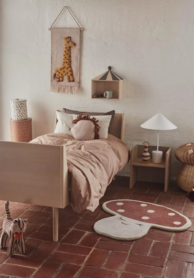 OYOY Hevali Kinderbed 70x165 Donker Beuken 3 OYOY Hevali Kinderbed 70x165 Donker Beuken - Afbeelding 3