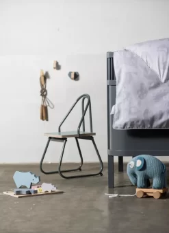 Sebra Tweedekansje - Sebra Kili Baby Ledikant Mist Green 24 Sebra Tweedekansje - Sebra Kili Baby Ledikant Mist Green -Meubelwinkel x886x886 sebra baby junior bed7.jpg.pagespeed.ic .3afop6SphP