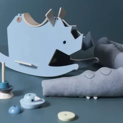 Sebra Sleepy Croc Knuffel Elephant Grey -Meubelwinkel x886x886 sebra sleepy croc knuffel5.jpg.pagespeed.ic .LCFYe5US2c