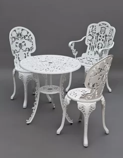 Seletti Industry Garden Tuinstoel Met Armleuning Zwart -Meubelwinkel x886x886 seletti industry garden stoel sfeer 4.jpg.pagespeed.ic .T7Y7OsR1gt