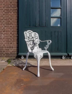 Seletti Industry Garden Tuinstoel Met Armleuning Zwart -Meubelwinkel x886x886 seletti industry garden tuinstoel met armleuning2.jpg.pagespeed.ic .SwIQV1NbkY