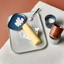 Serax La Nouvelle Table By Merci Gebaksbordje 6,5x9,8 Blue/grey -Meubelwinkel x886x886 serax la nouvelle table by merci gebaksbordje 6 5x9 84.jpg.pagespeed.ic .dFX98ZLGkG