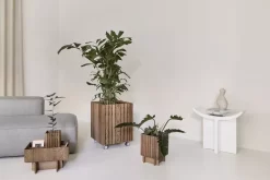 Squarely Copenhagen GrowSmall Plantenbak Incl Waterreservoir 14x14 Zwart Essen -Meubelwinkel x886x886 squarely growsmall plantenbak incl waterreservoir 14x143.jpg.pagespeed.ic .IBiyLMIE2M