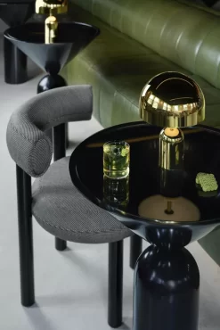 Tom Dixon Bell Tafellamp LED Oplaadbaar Koper -Meubelwinkel x886x886 tom dixon bell tafellamp led oplaadbaar10.jpg.pagespeed.ic .zGaVEpLe4D