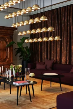 &tradition In Between SK13 Bijzettafel Ø48 Black Lacquered Oak -Meubelwinkel x886x886 tradition flowerpot vp9 tafellamp49.jpg.pagespeed.ic .RXvloeHezU