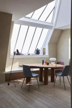 &tradition Rely HW6 Stoel Lichtblauw, Zwart Onderstel -Meubelwinkel x886x886 tradition rely hw6 stoel zwart onderstel16.jpg.pagespeed.ic .ER5qOT8eIP