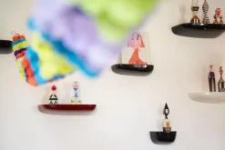 Vitra Corniches Wandplank Wit Large -Meubelwinkel x886x886 vitra corniches kast small medium large sfeer 3 2.jpg.pagespeed.ic .kk2UylHU0L